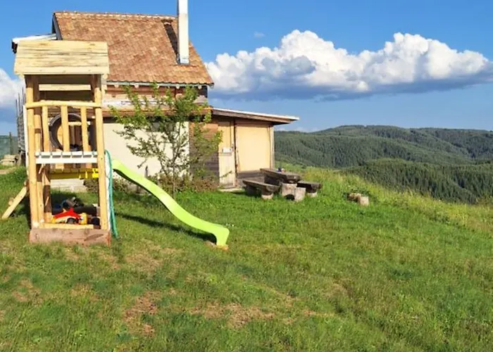 אכסניה орцево Ortsevo